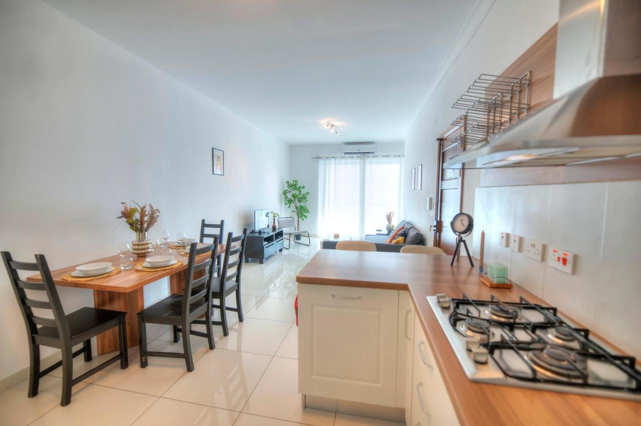 Large And Modern 2Bedroom With Balcony Glub1-1 Gzira Exteriér fotografie